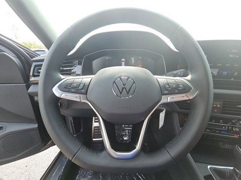 New 2025 Volkswagen Jetta Sport image 40