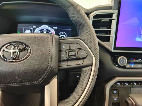 New 2026 Toyota Tundra Limited AWD/4WD image 19