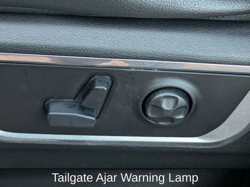 Used 2019 RAM 1500 Laramie image 26