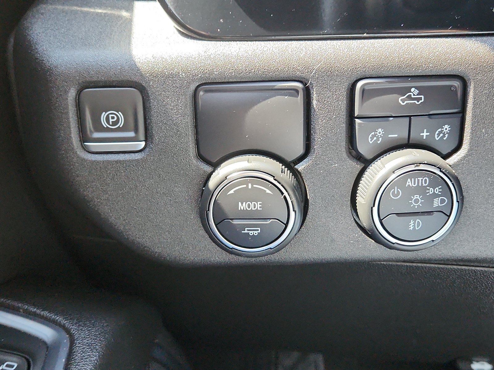 Used 2023 Chevrolet Silverado 1500 RST RWD image 16