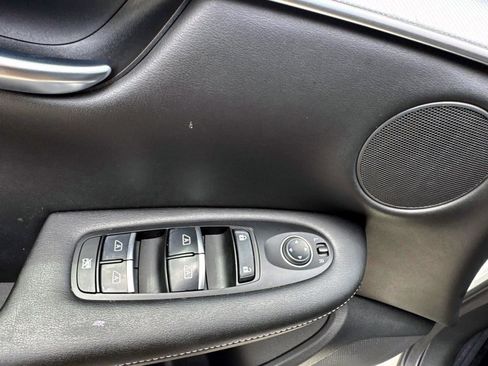 Used 2021 INFINITI QX50 Luxe w/ Accent Package image 8