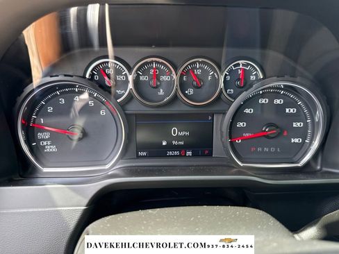 Used 2021 Chevrolet Silverado 1500 LT AWD/4WD image 40