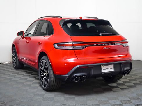 New 2026 Porsche Macan image 3