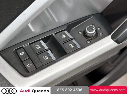 Used 2022 Audi Q3 2.0T Premium Plus image 17