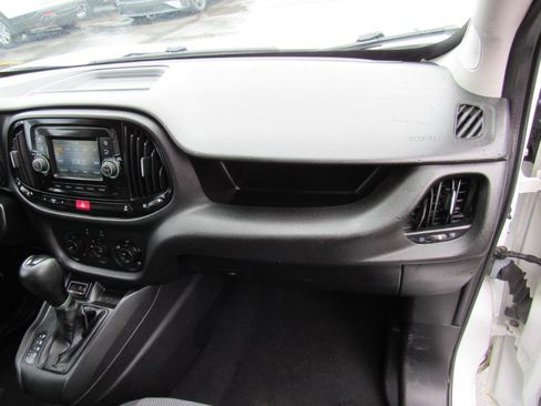 Used 2016 RAM ProMaster City Tradesman w/ Rear Back-up Camera Group FWD image 21