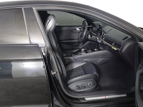 Used 2024 Audi S5 Premium Plus w/ Premium Plus Package image 31