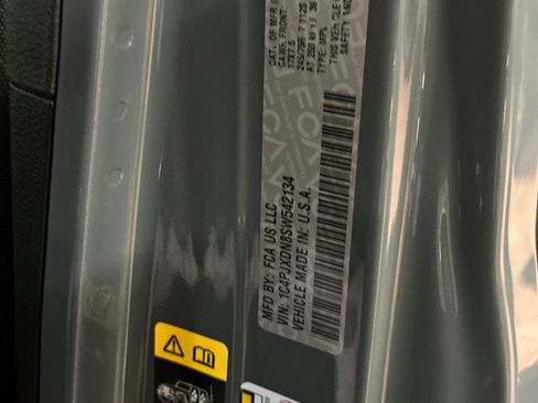 New 2025 Jeep Wrangler Sport S image 27