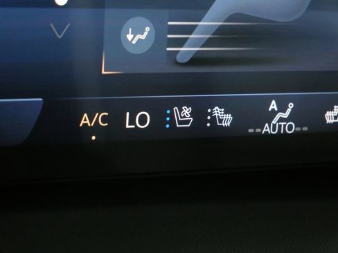 New 2026 Buick Enclave Avenir w/ Super Cruise Package AWD/4WD image 24