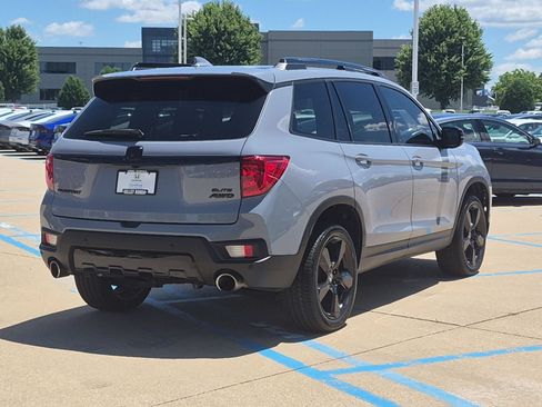 Used 2022 Honda Passport Elite image 6