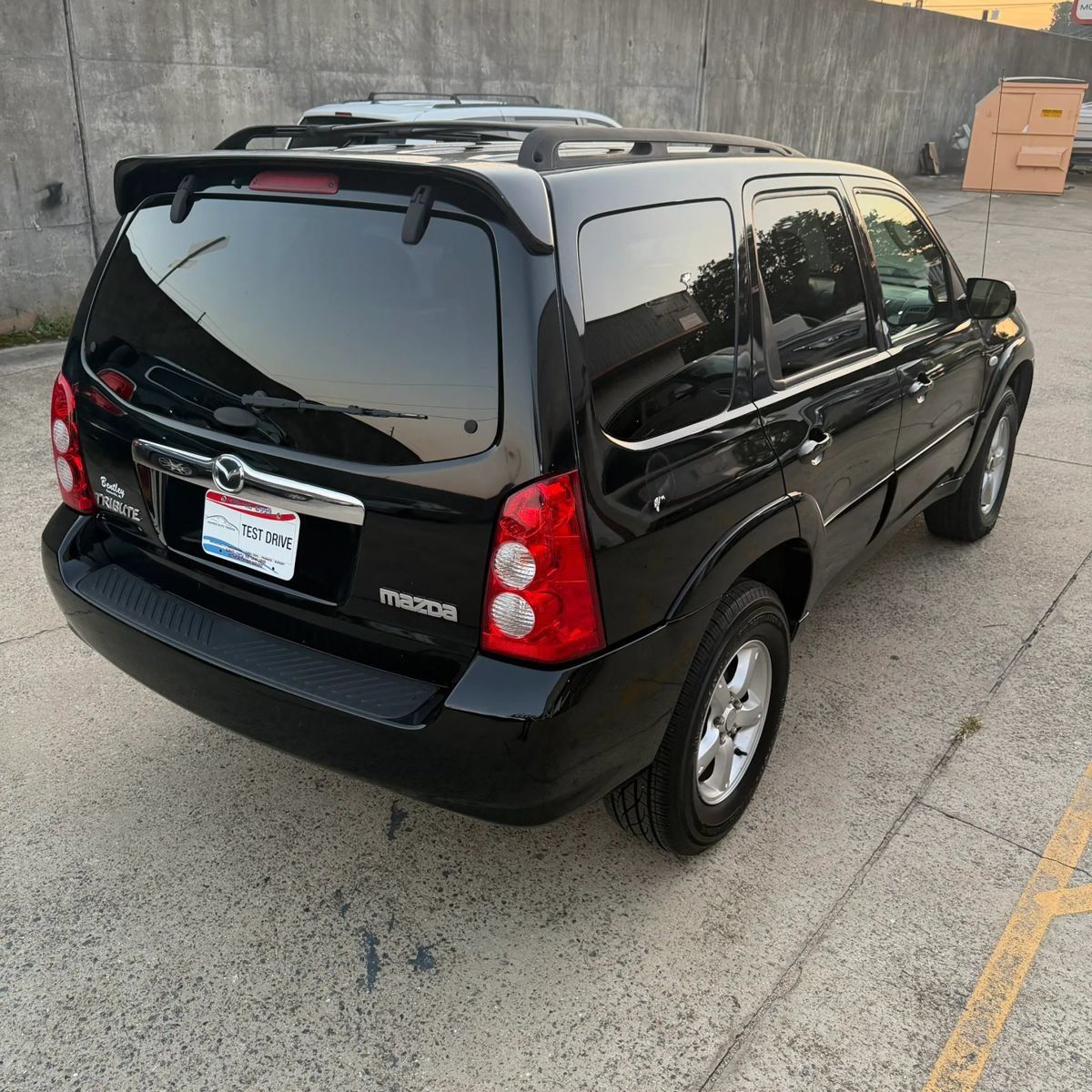 Used 2005 MAZDA Tribute s FWD image 3