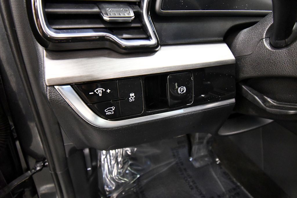 Certified 2023 Kia Sportage X-Line w/ X-Line Premium Package AWD/4WD image 20