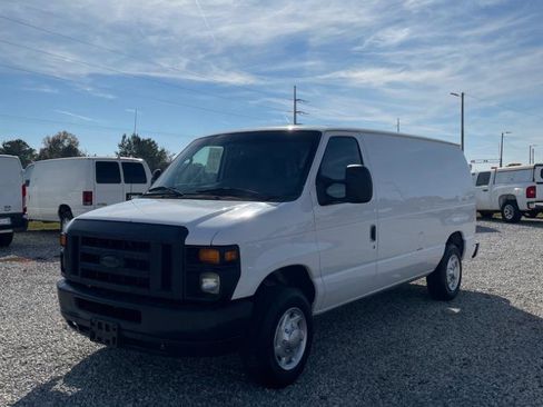 Used 2014 Ford E-150 and Econoline 150 RWD image 1