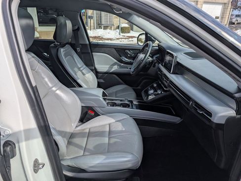 Used 2020 Lincoln Corsair Standard AWD w/ Premium Package image 26