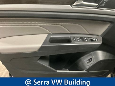 Certified 2023 Volkswagen Atlas SE w/ Panoramic Sunroof Package AWD/4WD image 17