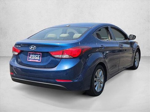 Used 2014 Hyundai Elantra SE w/ Option Group 02 FWD image 5