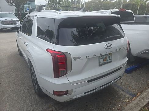 Used 2021 Hyundai Palisade Calligraphy image 9