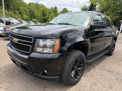 Used 2011 Chevrolet Avalanche LT AWD/4WD image 1