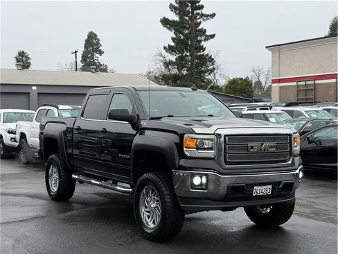 Used 2015 GMC Sierra 1500 SLE w/ SLE Value Package image 2