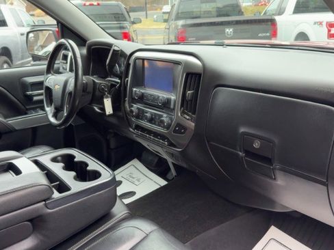 Used 2018 Chevrolet Silverado 1500 LT w/ All Star Edition image 12