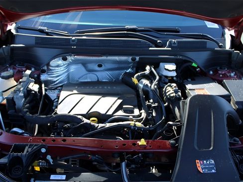 Used 2024 Buick Envista Preferred w/ Convenience II Package image 13