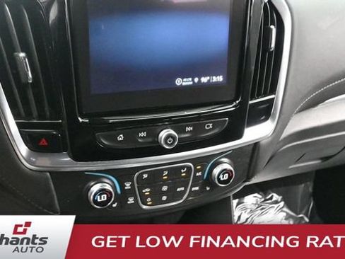 Used 2023 Chevrolet Traverse LT AWD/4WD image 19