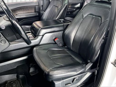Used 2018 Ford Expedition Max Limited w/ Equipment Group 302A image 21