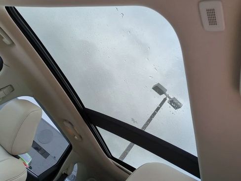 Used 2020 Ford Edge Titanium w/ Equipment Group 301A image 20