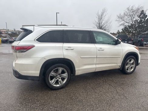 Used 2014 Toyota Highlander Limited image 18
