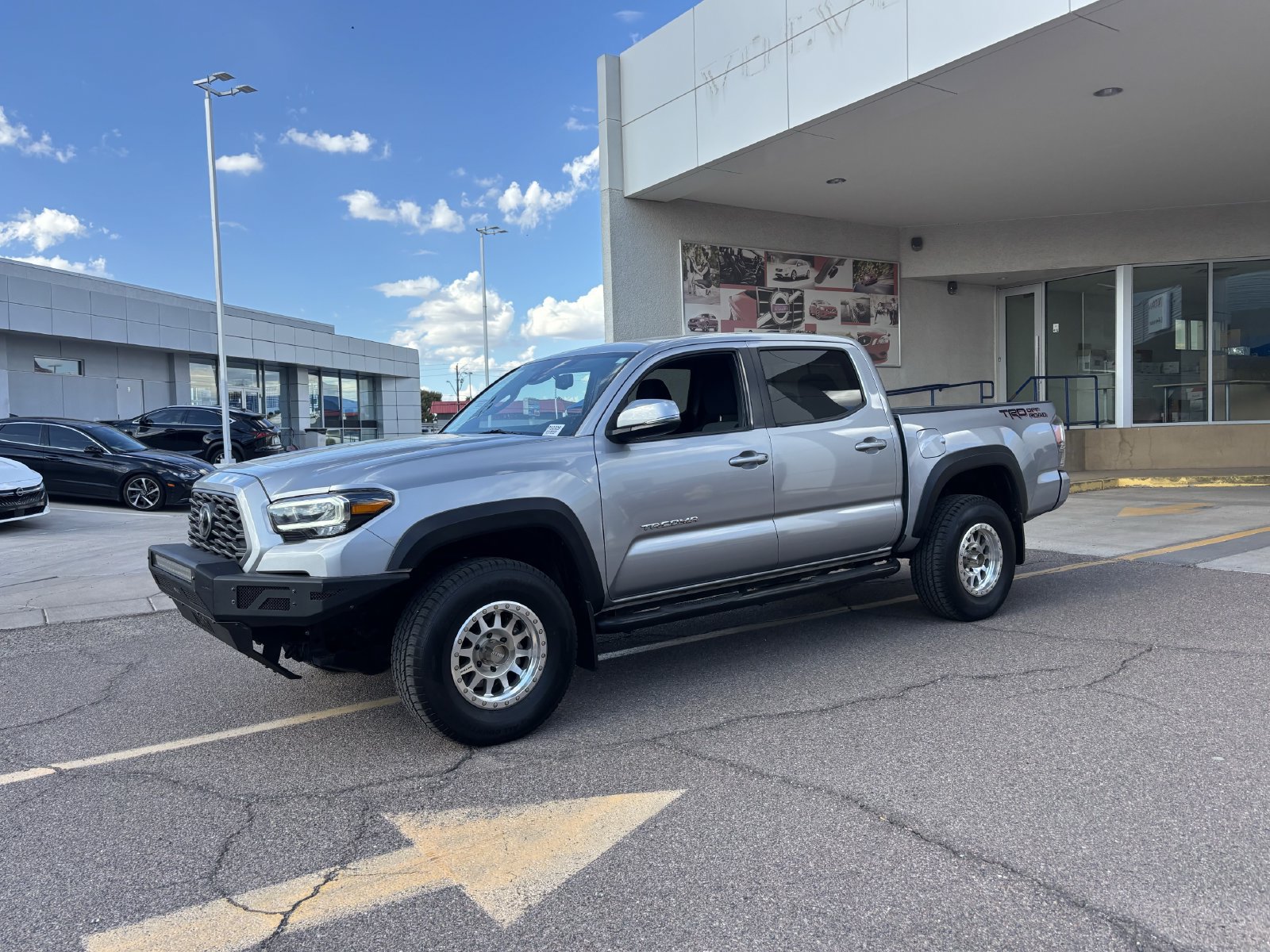 Used 2021 Toyota Tacoma TRD Off-Road w/ Technology Package RWD image 32