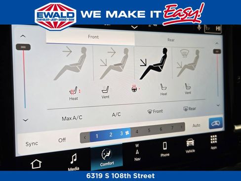 New 2026 Chrysler Pacifica Limited w/ S Appearance Package image 4