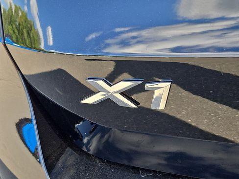 Used 2026 BMW X1 xDrive28i w/ Convenience Package image 15