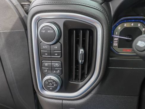 Used 2020 GMC Sierra 1500 SLT w/ SLT Premium Plus Package AWD/4WD image 22