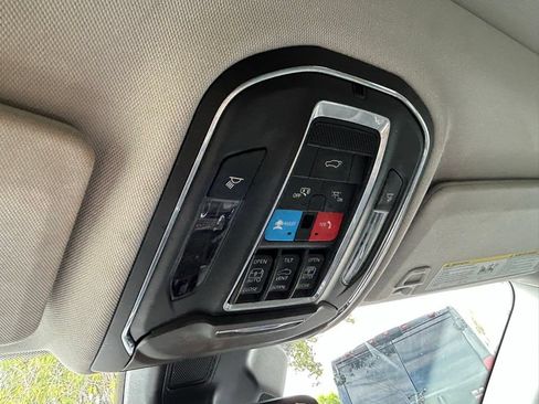 Certified 2021 Jeep Grand Cherokee L Limited AWD/4WD image 27