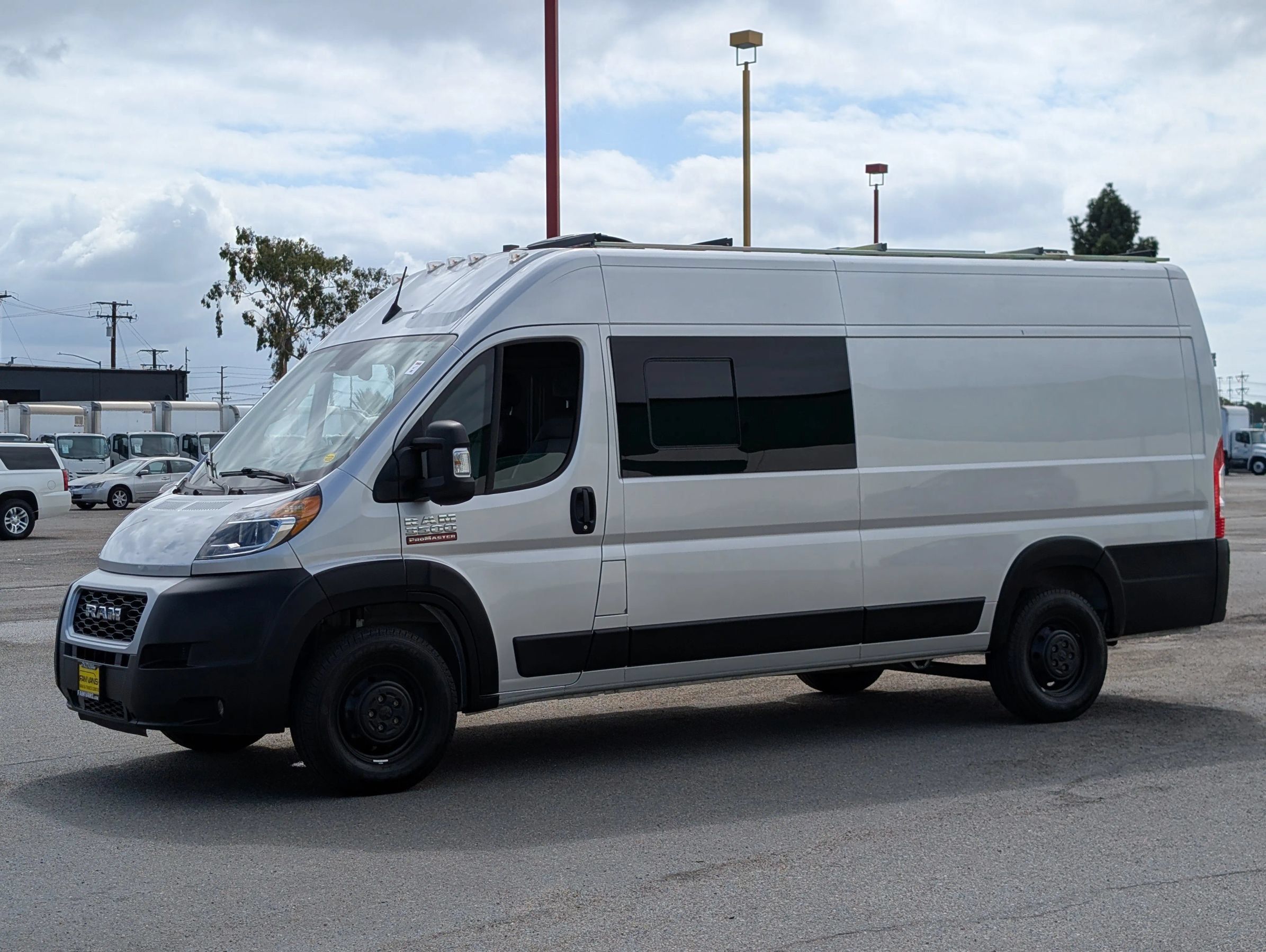 Used 2022 RAM ProMaster 3500 w/ Premium Convenience Group (A) FWD image 3