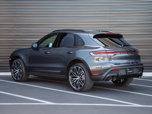 New 2026 Porsche Macan Turbo AWD/4WD image 3