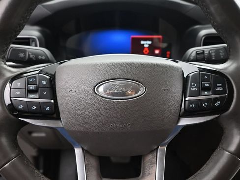 Certified 2023 Ford Explorer Platinum AWD/4WD image 12