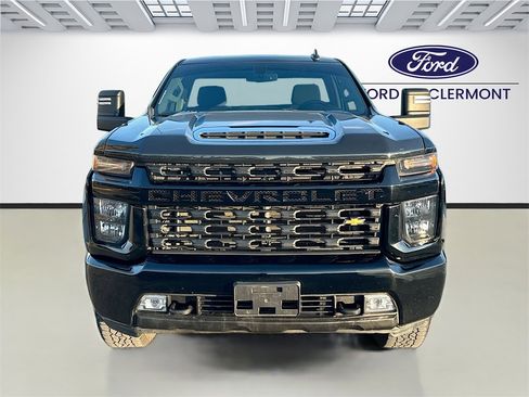 Used 2022 Chevrolet Silverado 2500 LT w/ Convenience Package image 2