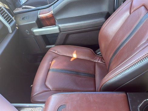 Used 2020 Ford F150 King Ranch w/ Equipment Group 601A Luxury AWD/4WD image 7
