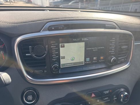 Used 2016 Kia Sorento EX w/ EX Touring Package image 15