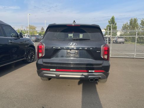 Used 2024 Hyundai Palisade SEL AWD/4WD image 3