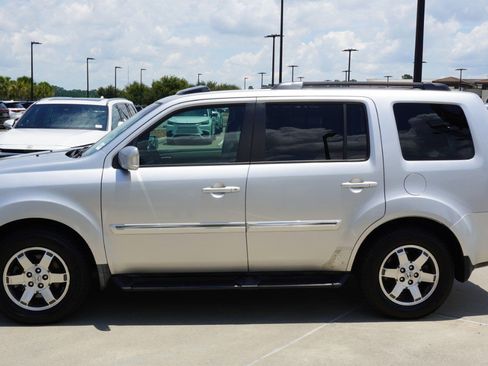 Used 2010 Honda Pilot Touring image 5