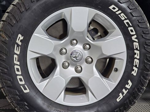Used 2021 RAM 1500 Big Horn AWD/4WD image 32
