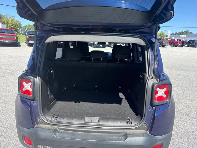 Used 2019 Jeep Renegade Sport FWD image 12