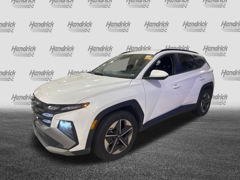 Used 2025 Hyundai Tucson SEL FWD image 2