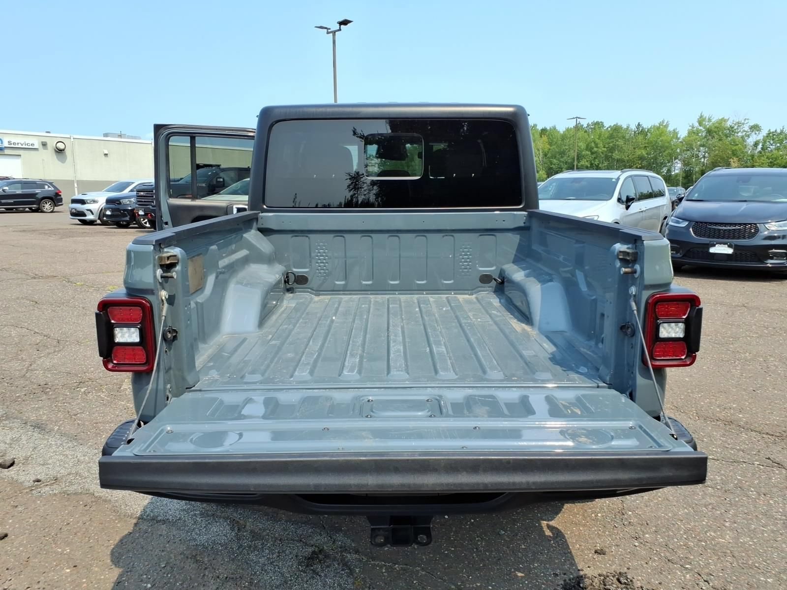 Used 2026 Jeep Gladiator Rubicon AWD/4WD image 20