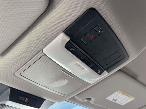 Used 2021 Nissan Rogue SV image 35