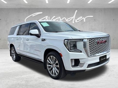 Used 2021 GMC Yukon XL Denali w/ Denali Premium Package RWD image 2