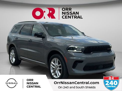 Used 2024 Dodge Durango GT AWD/4WD image 3