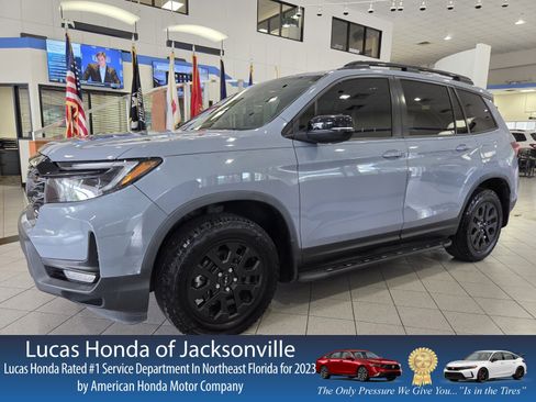 Used 2022 Honda Passport TrailSport image 1
