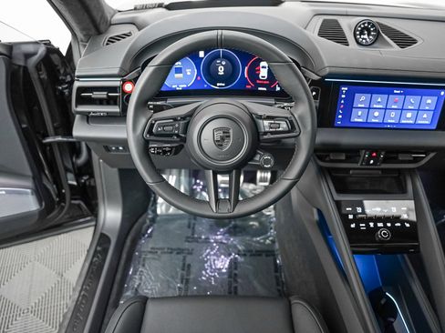 New 2025 Porsche Macan Turbo Electric image 15